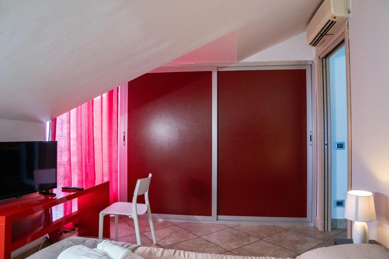 Attic A31 Apartament Rooftop Deluxe 圣马里亚卡普阿韦泰雷 外观 照片